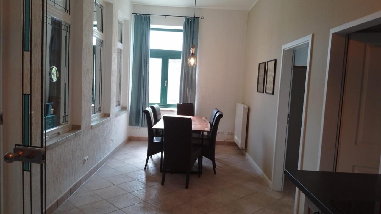 Mit Kamin Und Traumhafter Dachterrasse Mit Weitblick In Apartment Neu Gaarz