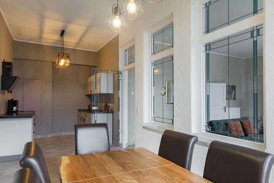 Mit Kamin Und Traumhafter Dachterrasse Mit Weitblick In * Neu Gaarz